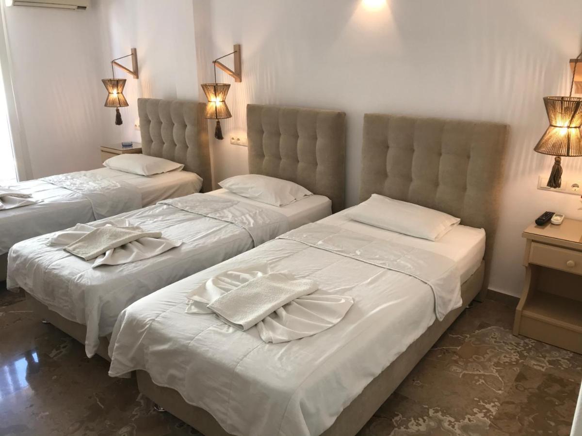 Vassiliki Rooms パロス島 エクステリア 写真