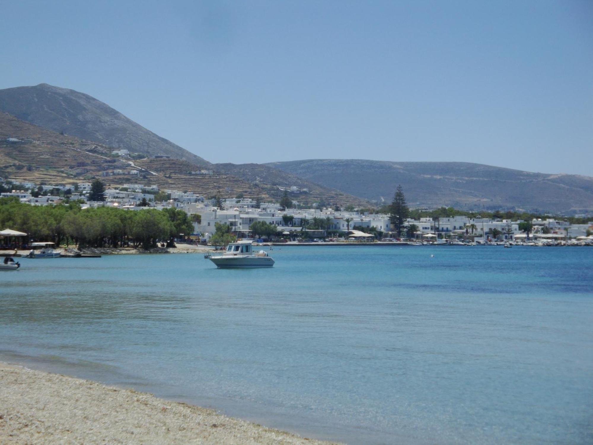 Vassiliki Rooms パロス島 エクステリア 写真