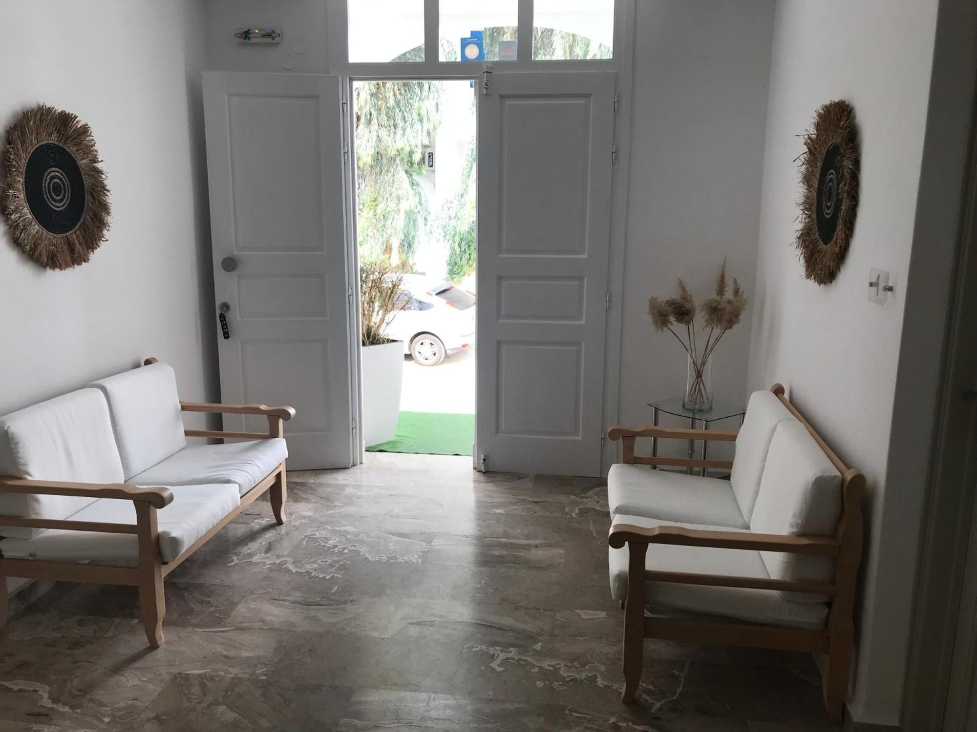Vassiliki Rooms パロス島 エクステリア 写真